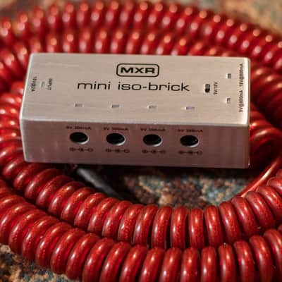 MXR M239 Iso Brick Mini Guitar Pedal Power Supply image 7