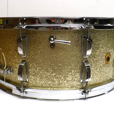 Ludwig Model 902PC 6 1/2" x 14" Symphonic Snare Drum / Sparkling Silver Pearl 1967 image 6