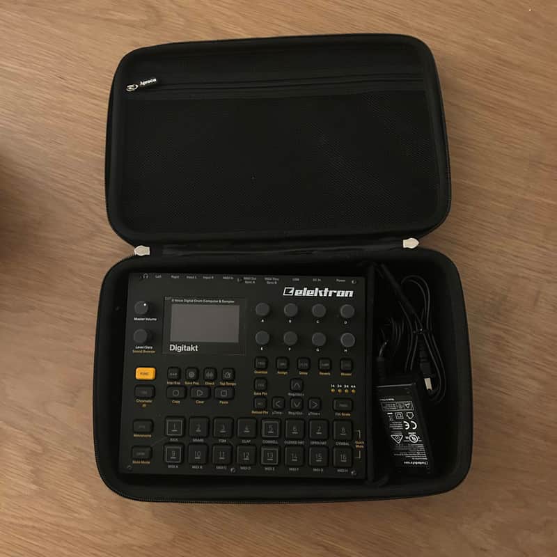 Elektron Digitakt 2017 - 2024 - Black image 1