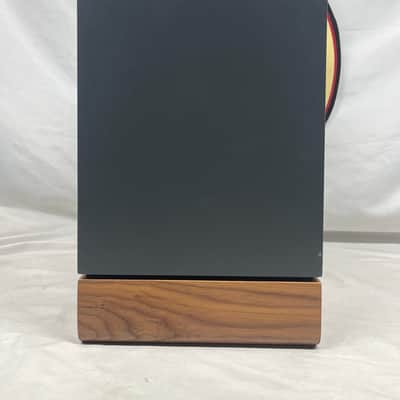 Output Frontier 6.5" 2-Way Active Studio Monitors - Pair (Powered by Barefoot) image 11