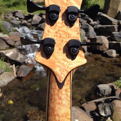 D Huff Guitars 4 String 32" Scroll Bass image 9
