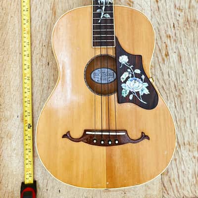 Immagine A Rare Eric Beharrell Baritone ukulele -2007 - 10