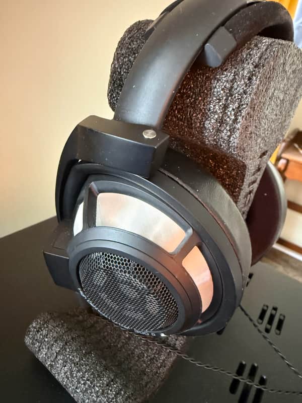 Sennheiser HD 800 S Headphones 2010s - Black image 1