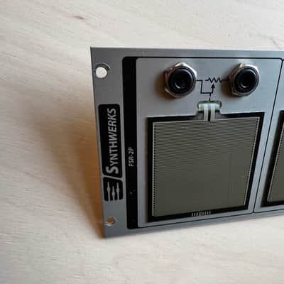 Synthwerks FSR-2P dual passive force sensing resistor module with reversible panel Eurorack image 2