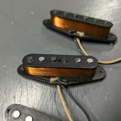 Lindy Fralin Strat Vintage Hot Pickup Set 2010s - White image 3