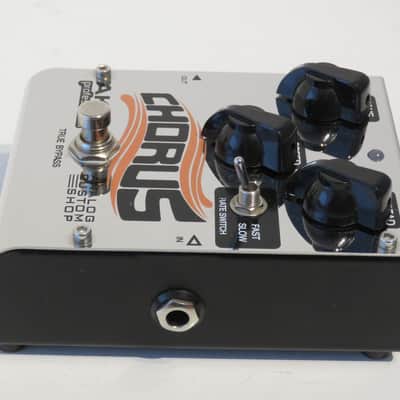 Akai Professional Analog Custom Shop Chorus Guitar Effects Pedal - Mint image 3