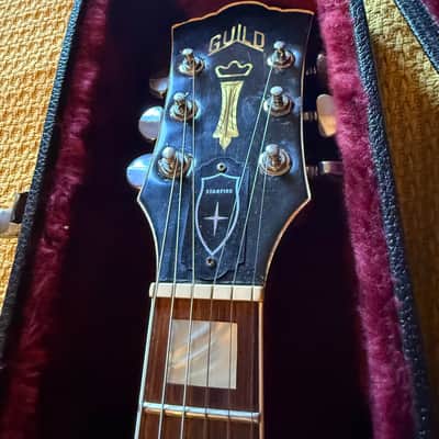 Guild Starfire V 1967 - Cherry image 3