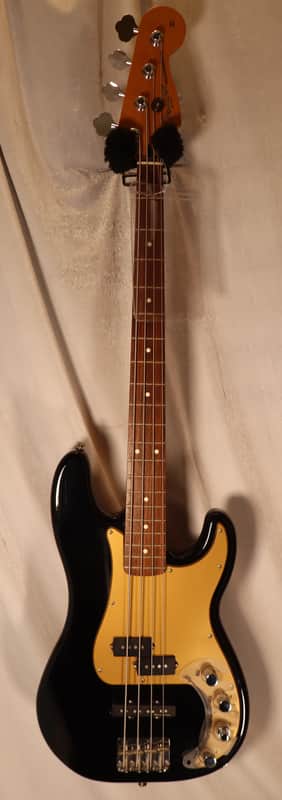 Fender Black Deluxe P-Bass Special Active 4-string electric bass Made in Mexico 2008 image 1
