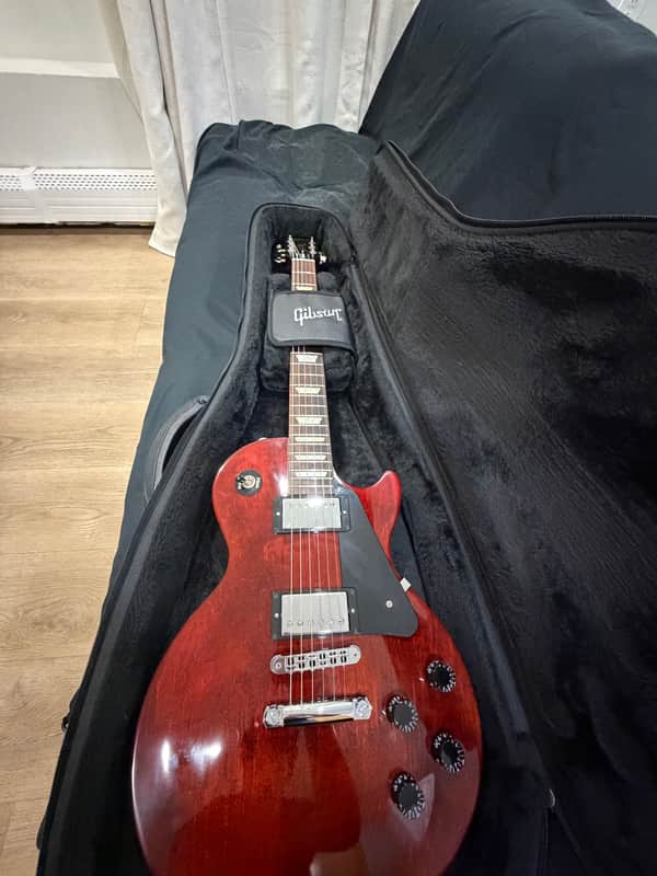 Gibson Les Paul Studio 2021 Wine Red image 1