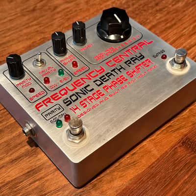 Frequency Central Sonic Death Ray - Silver image 3
