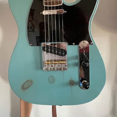 Partscaster Telecaster 2025 - Blue and Black image 2