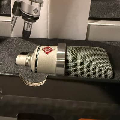 Neumann TLM 102 Studio Set with Shockmount 2013 - Present - Nickel image 8