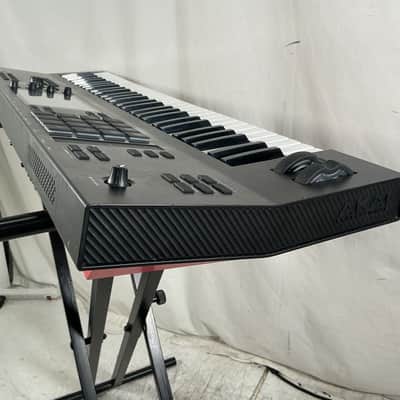 Akai MPC Key 61 Standalone Workstation Synthesizer - Black image 20