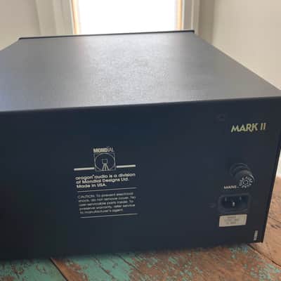 Aragon 4004 MKII Stereo Power Amplifier image 4