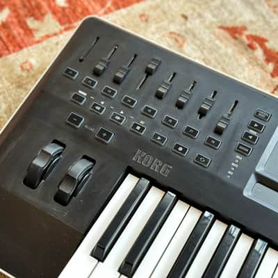KORG Taktile Midi Controller w/ Kaosillator image 3