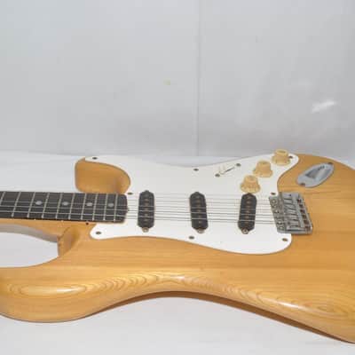 Aria Pro II ST-400 STRIKIN' SOUND 1980 Electric Guitar Ref.No 6224 image 9