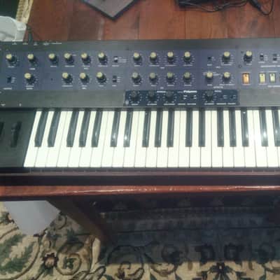 Korg Polysix  1982