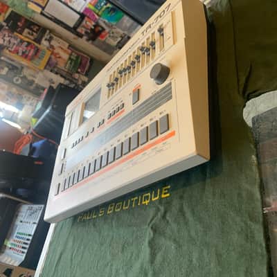 Roland TR-707 Rhythm Composer 1985 - White image 2