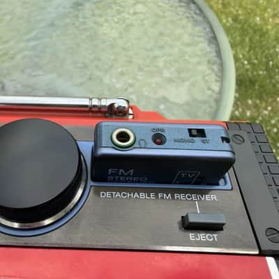 Sony CFS-FM7 Super Rare 2 in 1 Vintage Boombox Warranty Detachable Radio image 9