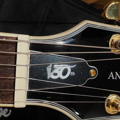 Vintage Guitars V100 30 ANNIVERSARY GREEN BURST W/ Bag image 5