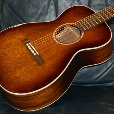 Guild M-125 Mahogany, Electric image 1