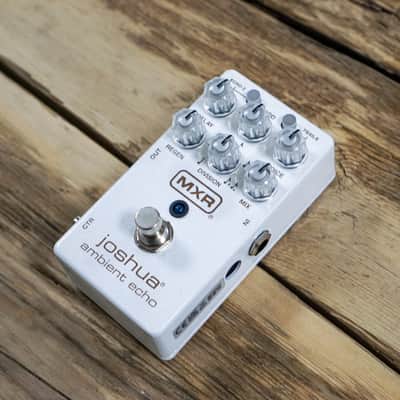MXR M309 Joshua Ambient Echo 2024 - Present - White image 5