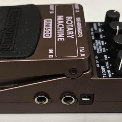 Behringer RM600 Rotary Machine Guitar Effects Pedal Tested image 4
