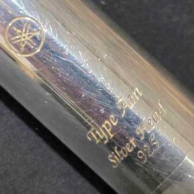 Yamaha YFL-687H Professional Flute - Reconditioned image 13
