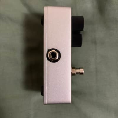 Electro-Harmonix / JHS Nano Lizard Queen Octave Fuzz 2023 - Present - Silver / Green image 4
