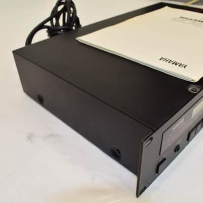 Immagine Yamaha TX802 FM Tone Generator Synthesizer - 3