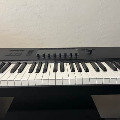 Native Instruments Komplete Kontrol S88 MK3 2023 - Present Black image 14