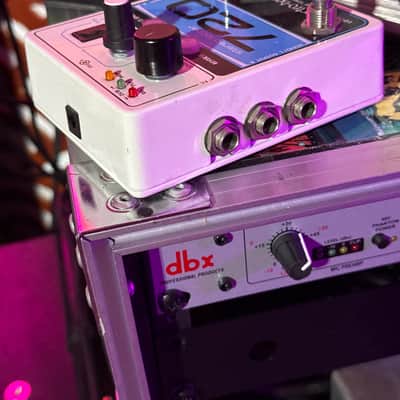 Electro-Harmonix 720 Stereo Looper 2015 - Present Black / White / Blue image 4
