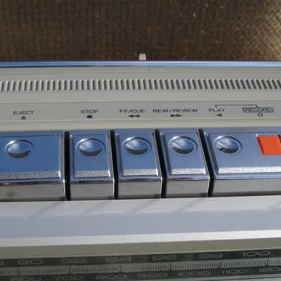Vintage Panasonic Boombox ! 80's Jambox, RX-5100, radio. Great shape! Tape player image 3