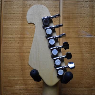 New York Pro Stratocaster 2000's - Blue image 13