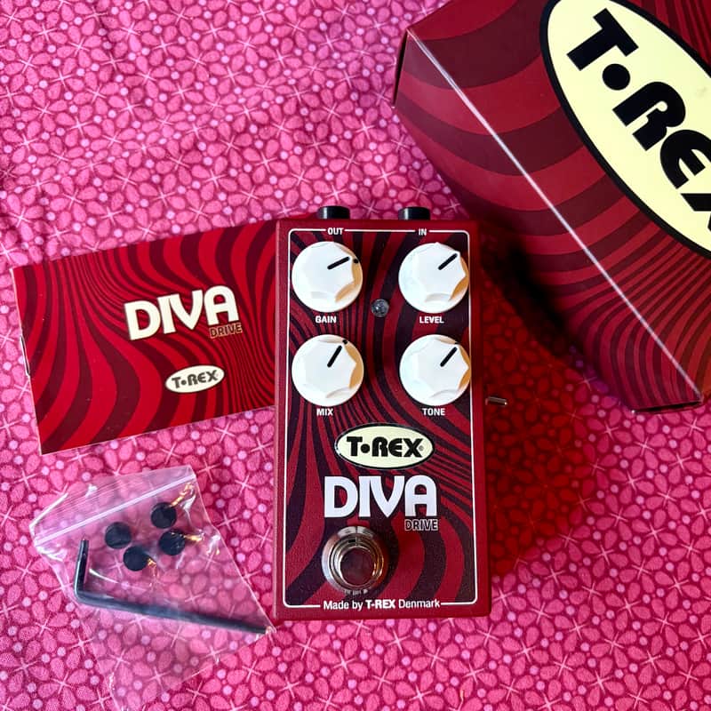 T-Rex Diva Drive
