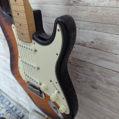 Used Fender 40th Anniversary American Standard Stratocaster image 11