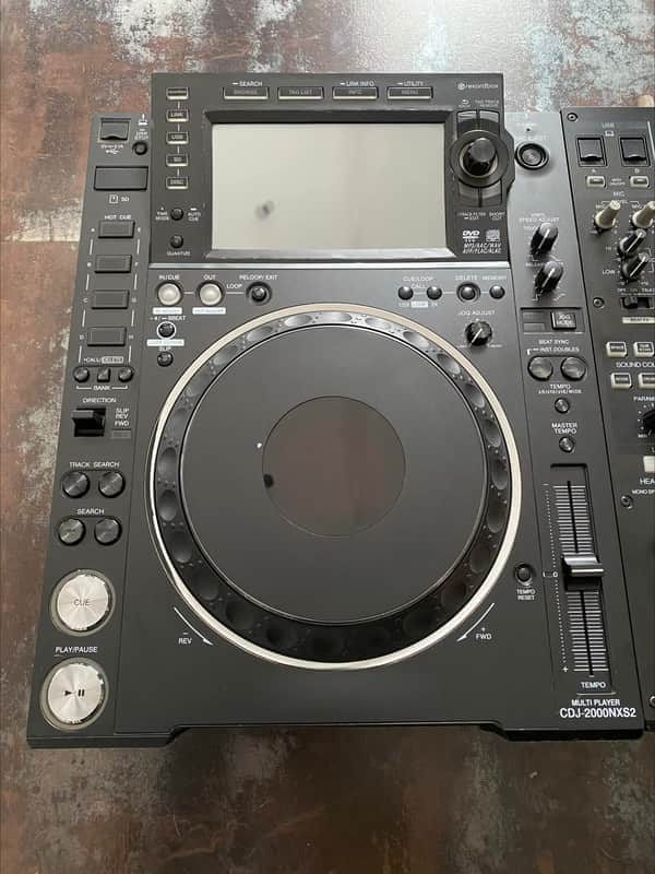 Pioneer CDJ-2000NXS2 Nexus Pro-DJ Multi Player | Reverb