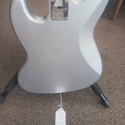 Squier Jazz bass 2019 - Slick silver image 7