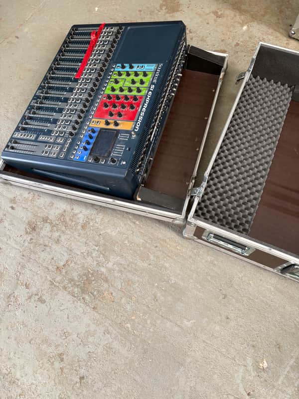 Soundcraft Si Expression 2 24-Channel Digital Mixer 2010s - Black image 1