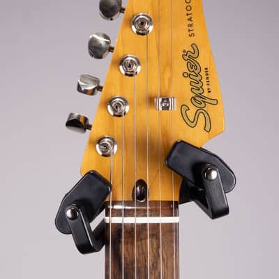 Squier Classic Vibe '60's Stratocaster - Candy Apple Red image 6