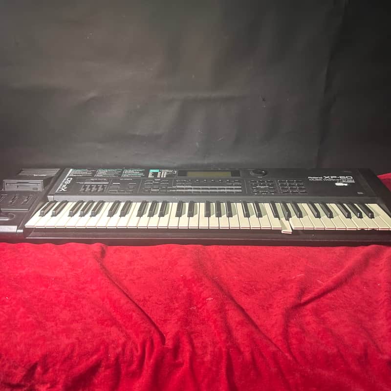 Roland XP-60 61-Key 64-Voice Music Workstation Keyboard 1998 - 2003 - Black image 1