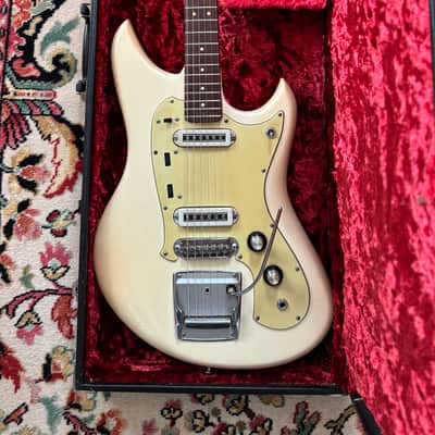 Yamaha SG-2 Electric guitar (1960's - Pearl White) image 10