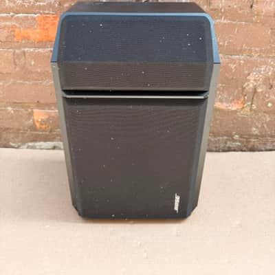 Bose 201 Series IV Direct/Reflecting® Bookshelf Speakers (Pair) — Good Cosmetic Condition (Sold AS-IS) image 2