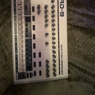 Behringer RD-9 Rhythm Designer 2021 - Present - Silver image 2