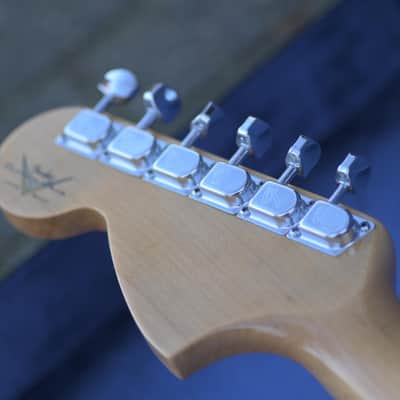 Fender Custom Shop F22 LTD '69 Stratocaster, Journeyman Relic - Aged Purple Sparkle image 6