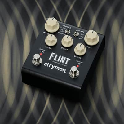 Strymon Flint Reverb and Tremolo V2 Black image 3