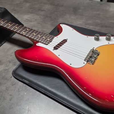 1962 Fender Musicmaster Sunburst FLAME Neck PRE-CBS Brazilian Rosewood slab board Maroon Burst American Vintage 60s 1960's USA baby stratocaster 3/4 short scale figured Music Master guitar image 10