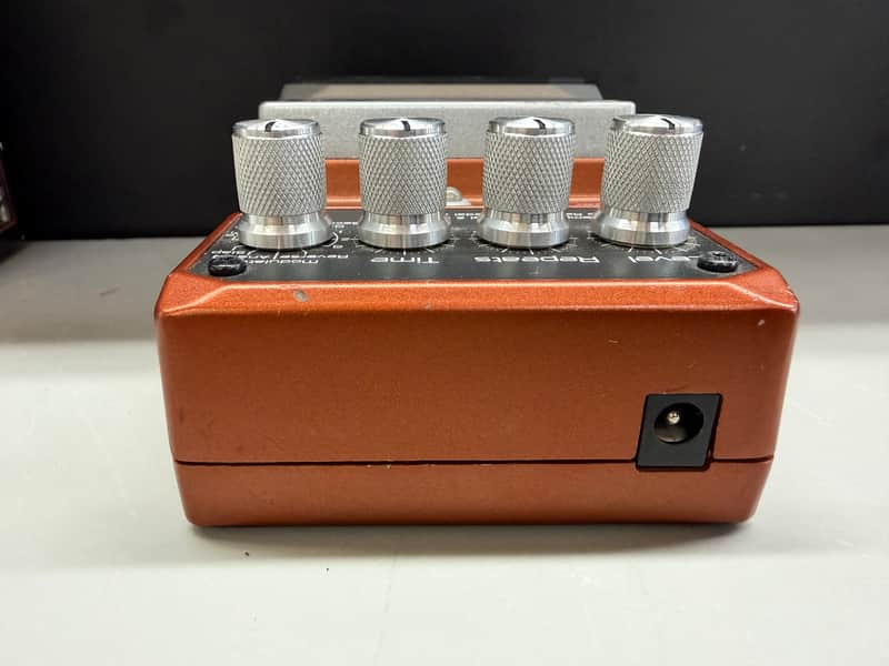 DigiTech Hardwire DL-8 Delay Looper With Box 2010s - Orange | Reverb