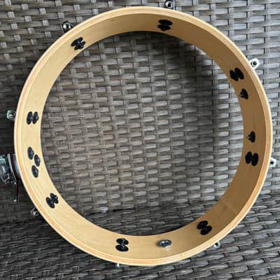 Pearl Maple Shell 13” Piccolo Snare Drum image 14
