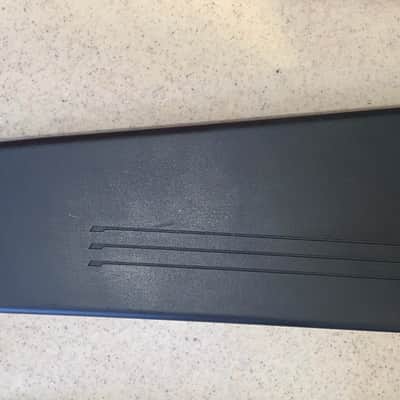 Kurzweil K2600/K2600X End cap, black, right